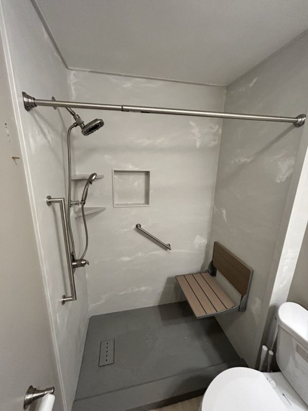 Top Tub To Shower Conversion Companies in Sumner, WA